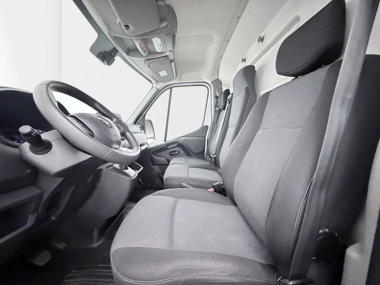Renault Master 3.5 T L2H2 2.3 dCi Aut 3sits Kamera Kamkedja Värmare MOMS – bild 13 av 26