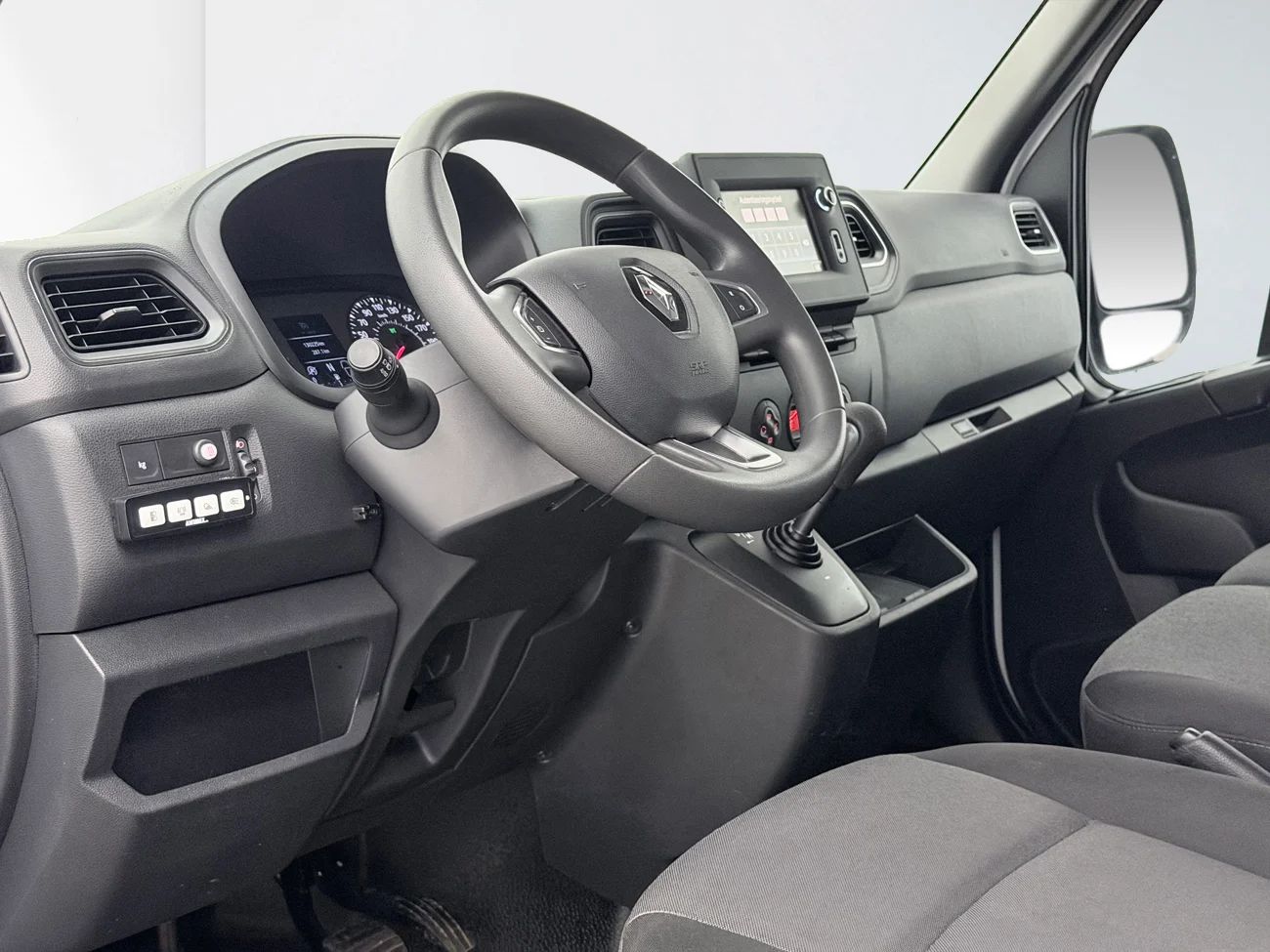 Renault Master 3.5 T L2H2 2.3 dCi Aut 3sits Kamera Kamkedja Värmare MOMS – bild 14 av 26