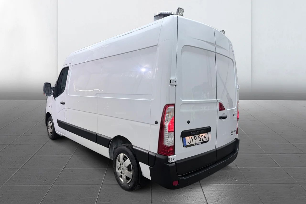 Renault Master 3.5 T L2H2 2.3 dCi Aut 3sits Kamera Kamkedja Värmare MOMS – bild 8 av 26