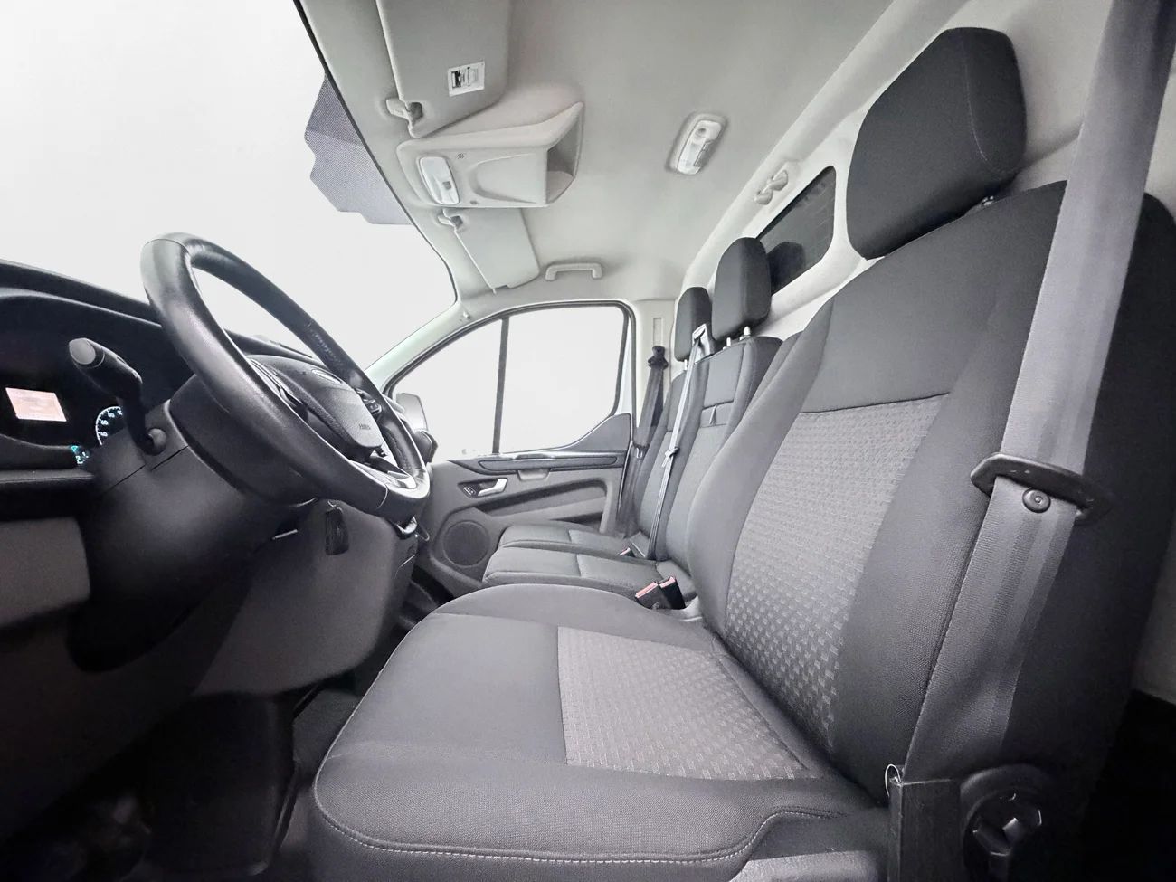 Ford Transit Custom 280 2.0 3-sits P-Sens LÅGMIL130hk – bild 12 av 21
