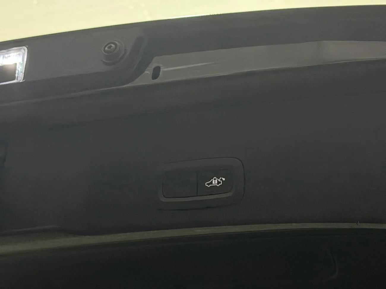 Volvo XC40 T5 Twin Engine Momentum Adv Drag Cockpit Navi Keyless 262hk – bild 32 av 33