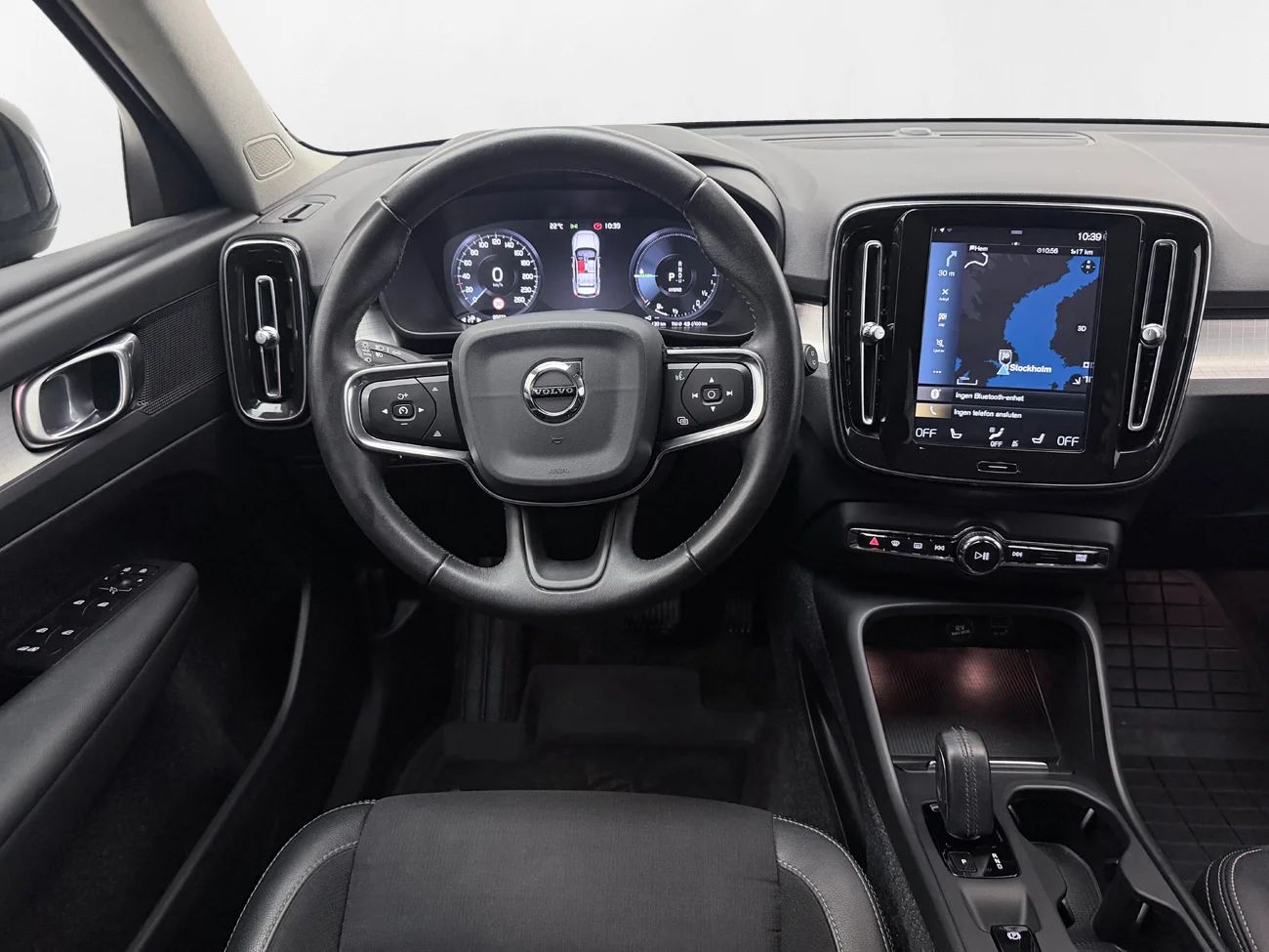 Volvo XC40 T5 Twin Engine Momentum Adv Drag Cockpit Navi Keyless 262hk – bild 16 av 33