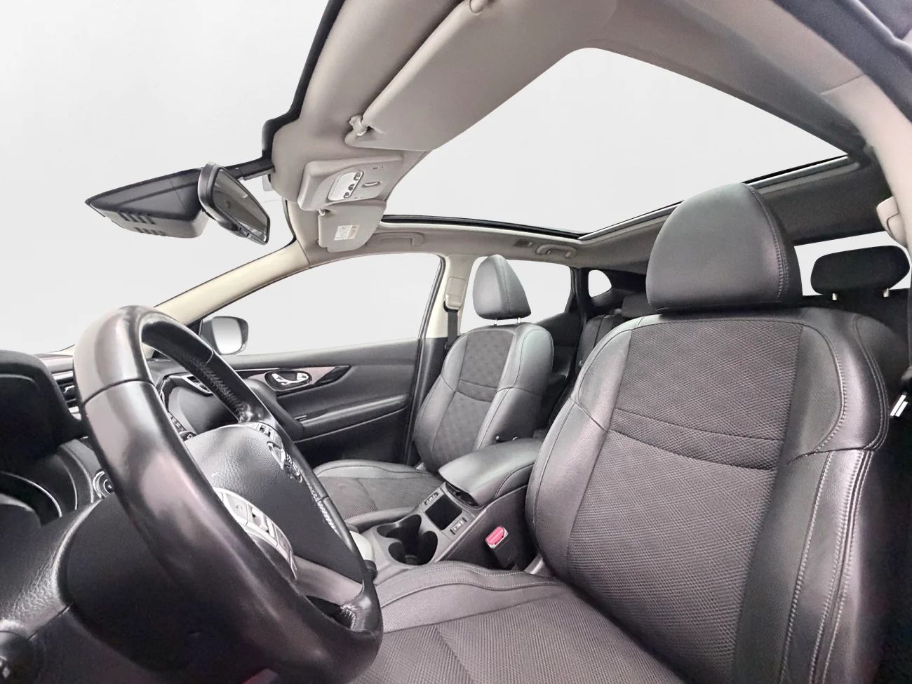 Nissan Qashqai 1.6 dCi Tekna Pano 360° Delläder Elsäte 130hk – bild 13 av 30