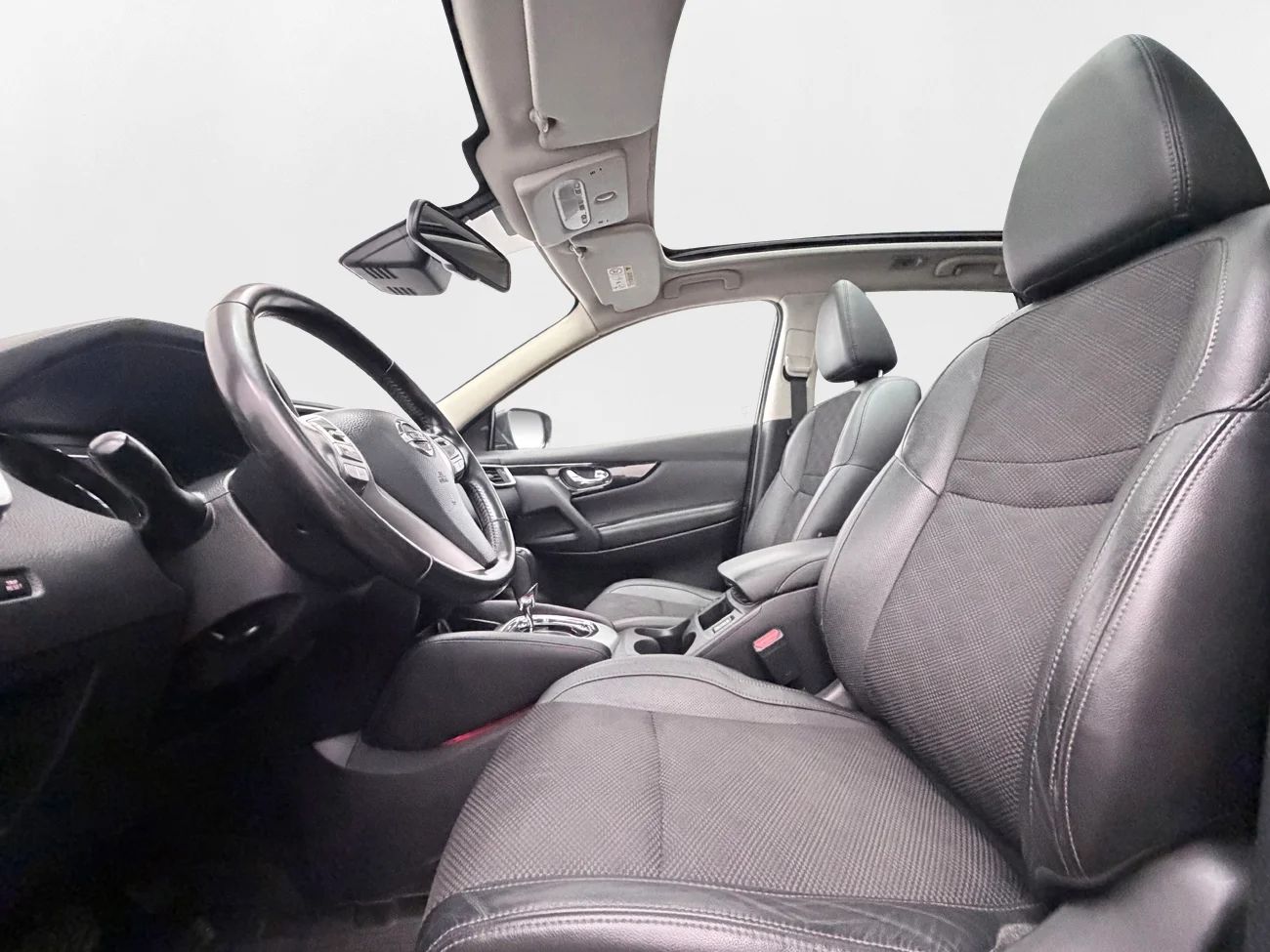 Nissan Qashqai 1.6 dCi Tekna Pano 360° Delläder Elsäte 130hk – bild 12 av 30