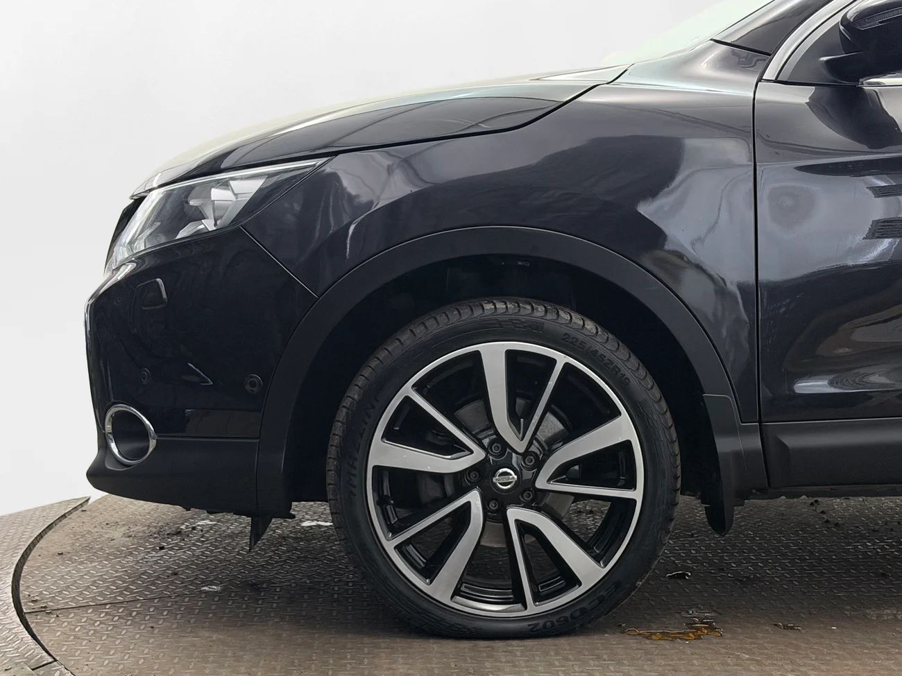 Nissan Qashqai 1.6 dCi Tekna Pano 360° Delläder Elsäte 130hk – bild 10 av 30