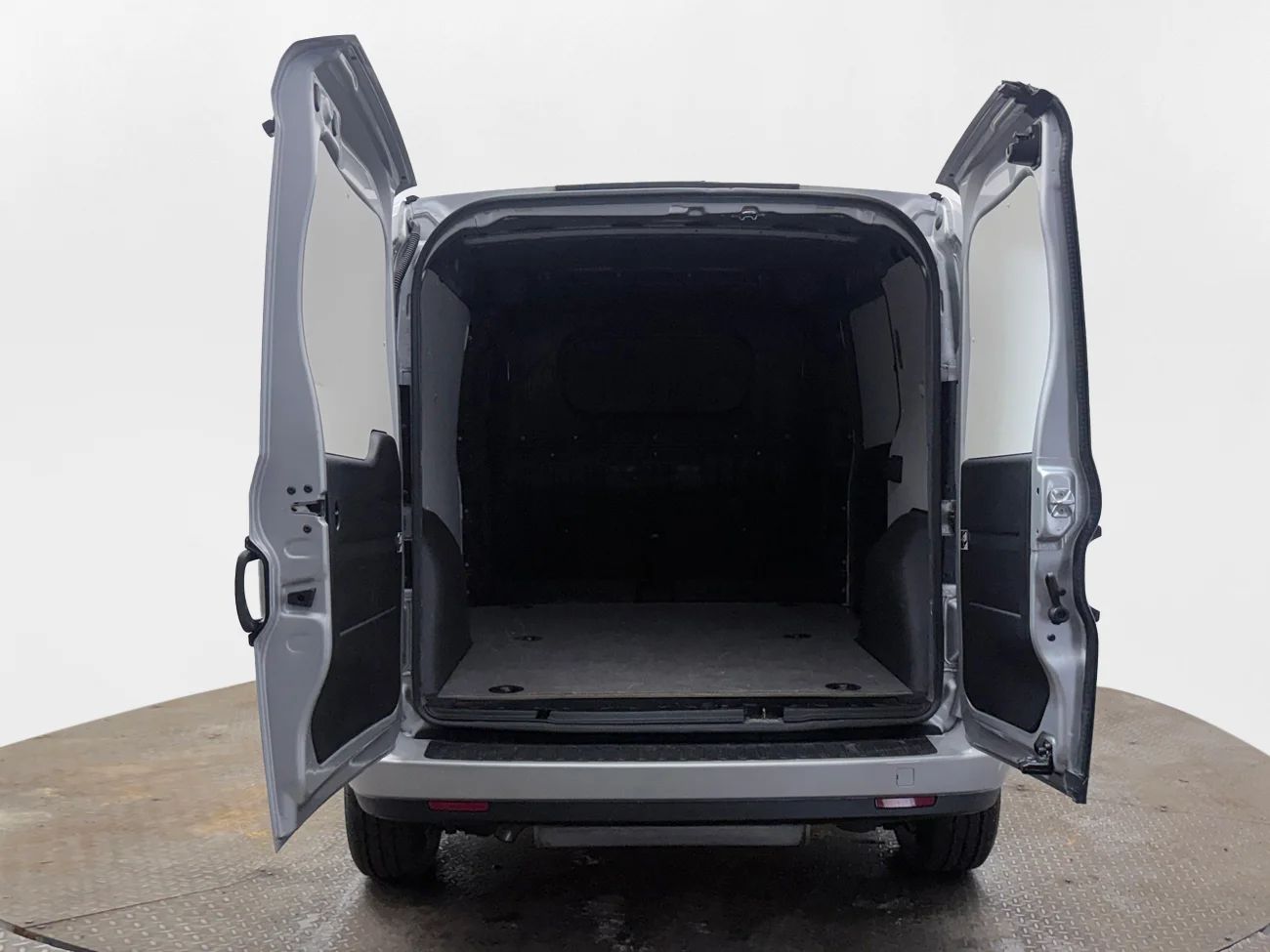Fiat Doblò 0.9 t 1.4 NP CNG Värmare Kamera Pekskärm MOMS 120hk – bild 7 av 23