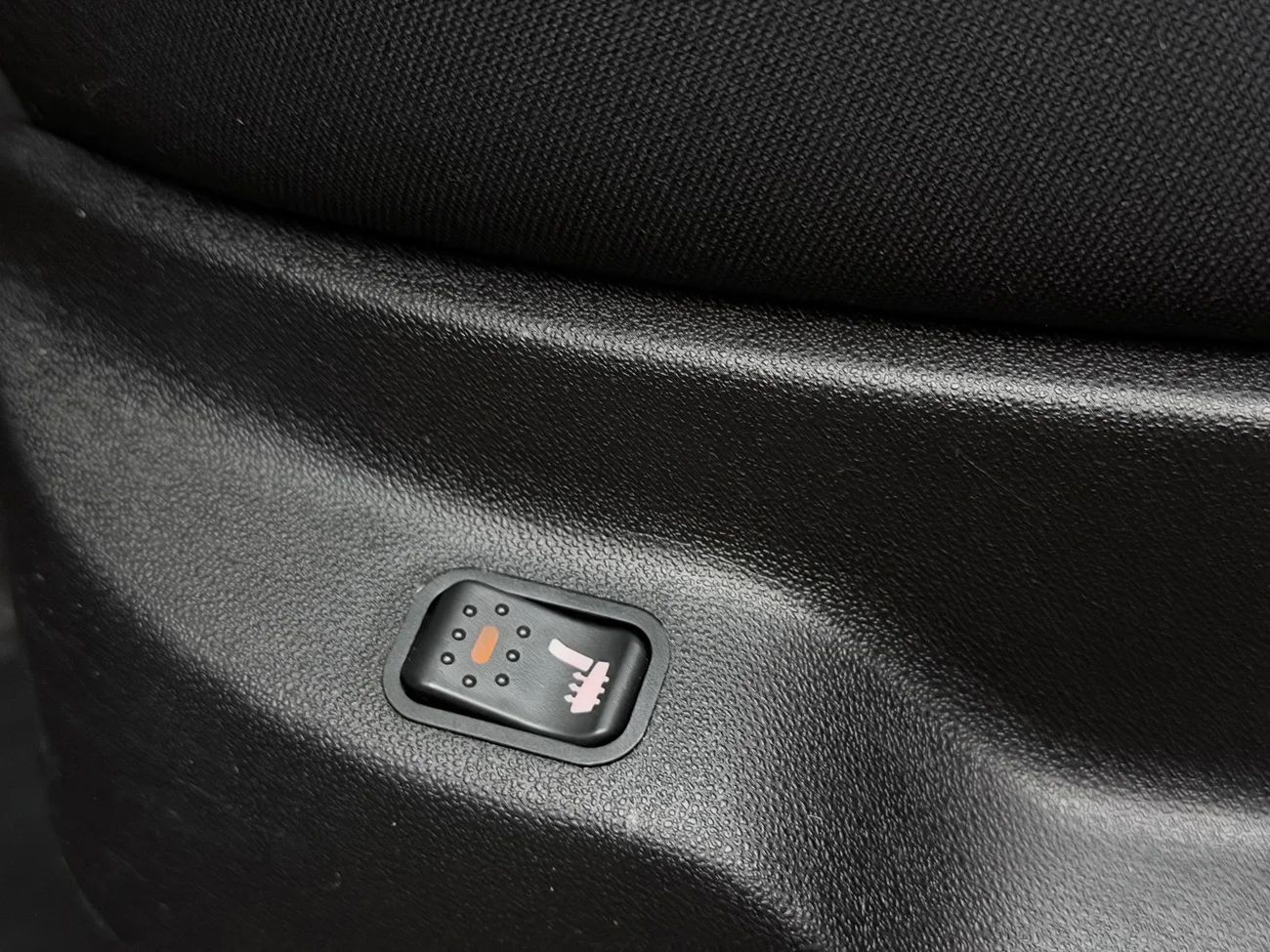 Fiat Doblò 0.9 t 1.4 NP CNG Värmare Kamera Pekskärm MOMS 120hk – bild 15 av 23