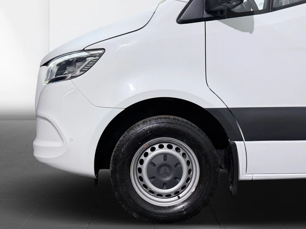Mercedes-Benz Sprinter 317 CDI RWD Drag 360° 3-sits Läder Inredd MOMS 170hk – bild 8 av 28