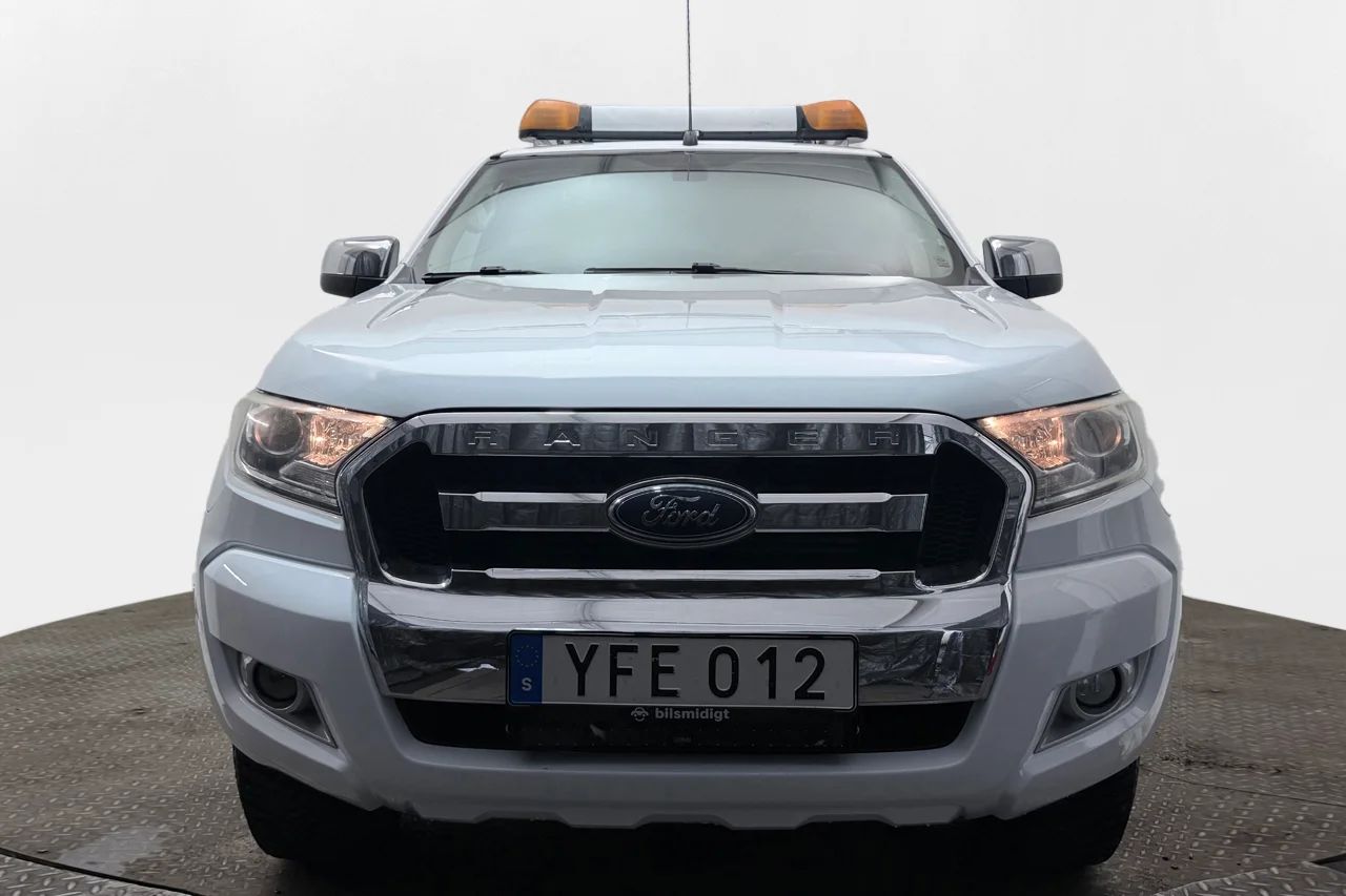 Ford Ranger SuperCab 2.2 4x4 XLT Aut Drag 4-sits Flakkåpa Sidosteg LED-ramp MOMS – bild 2 av 30