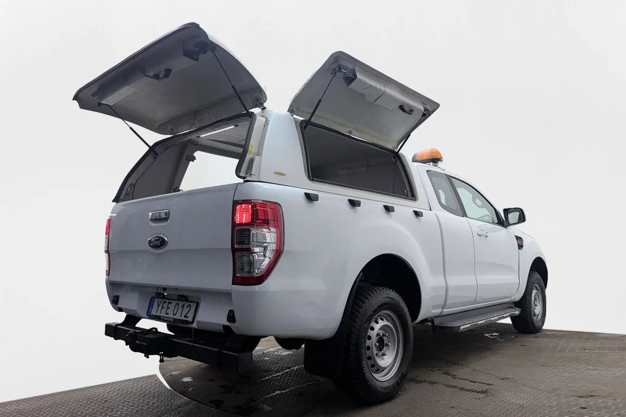 Ford Ranger SuperCab 2.2 4x4 XLT Aut Drag 4-sits Flakkåpa Sidosteg LED-ramp MOMS – bild 6 av 30