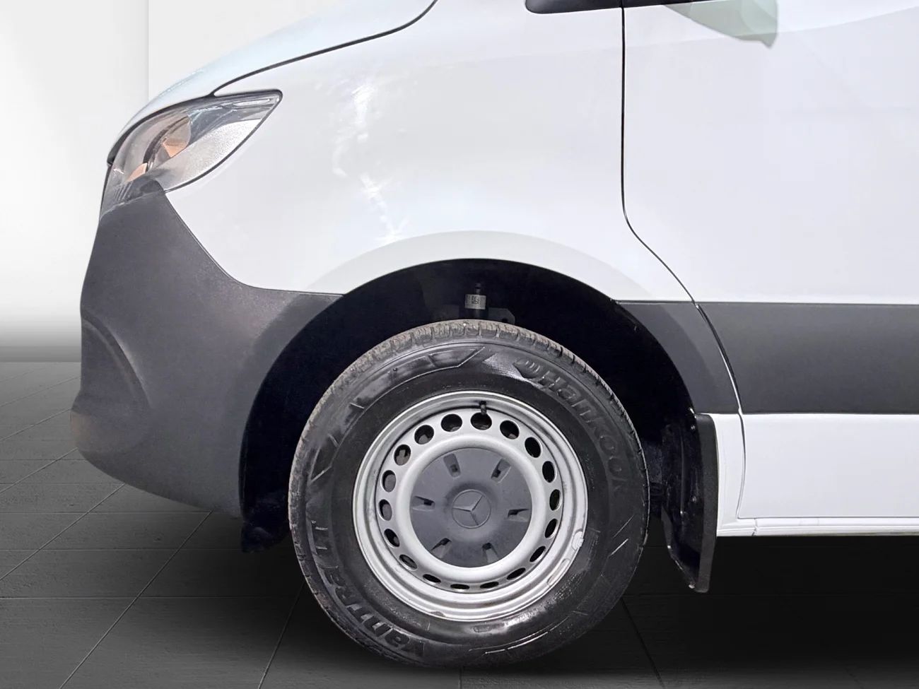 Mercedes-Benz Sprinter 211 CDI FWD Skåp Drag Kamera 3-sits MOMS 114hk – bild 10 av 26