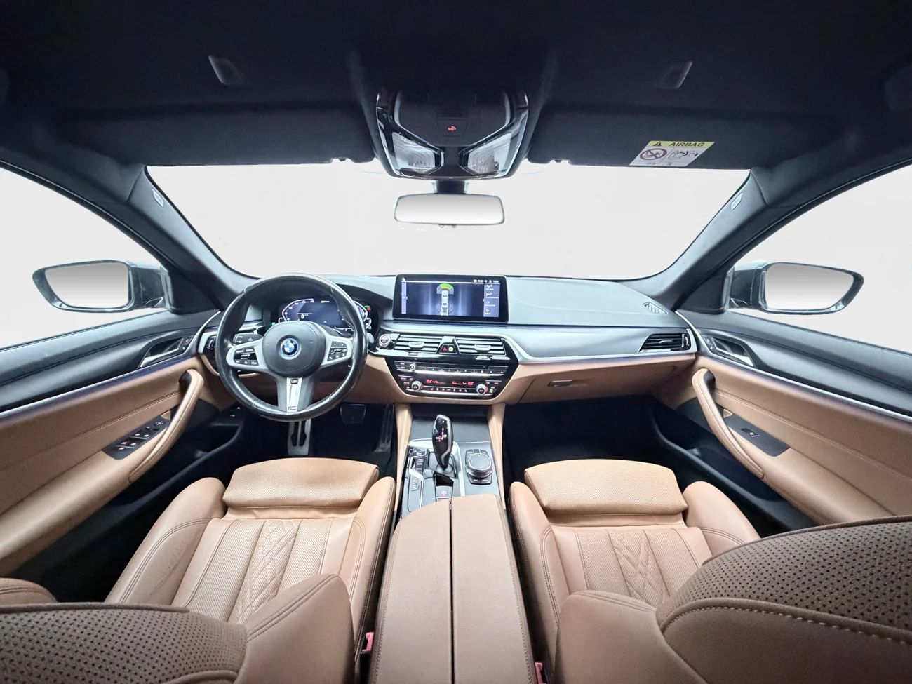 BMW 530e xDrive Sedan M Sport Drag Läder Navi Kamera 292hk – bild 15 av 39
