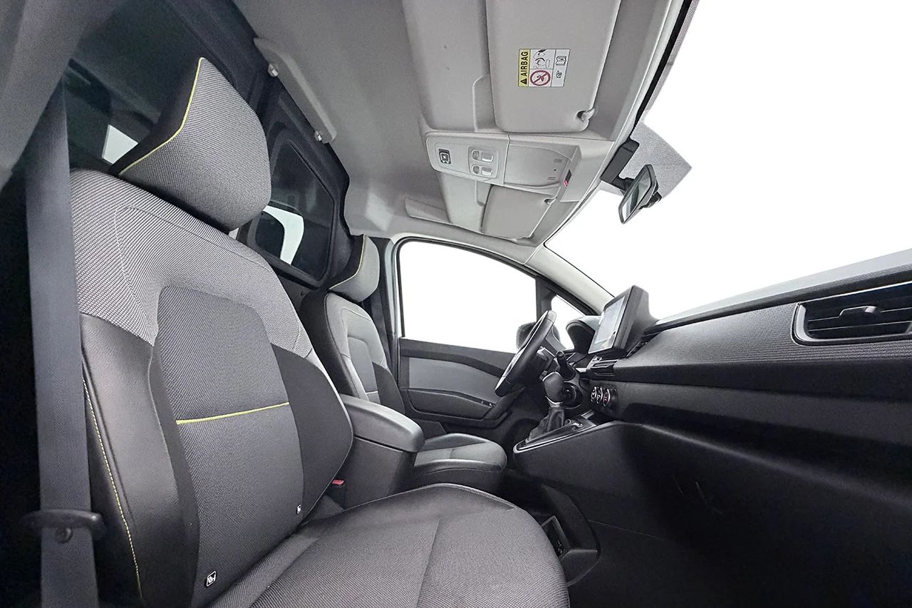 Renault Kangoo Drag Kamera Värmare Delläder MOMS 95hk – bild 16 av 26