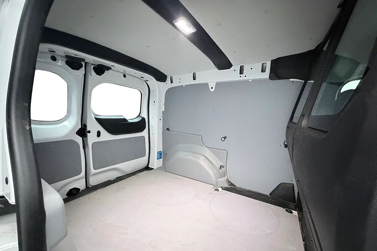 Renault Kangoo Drag Kamera Värmare Delläder MOMS 95hk – bild 11 av 26