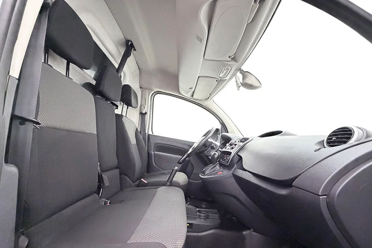 Renault Kangoo Express Maxi 1.5 dCi Aut Drag 3sits Värmare Kamera Navi MOMS – bild 16 av 31