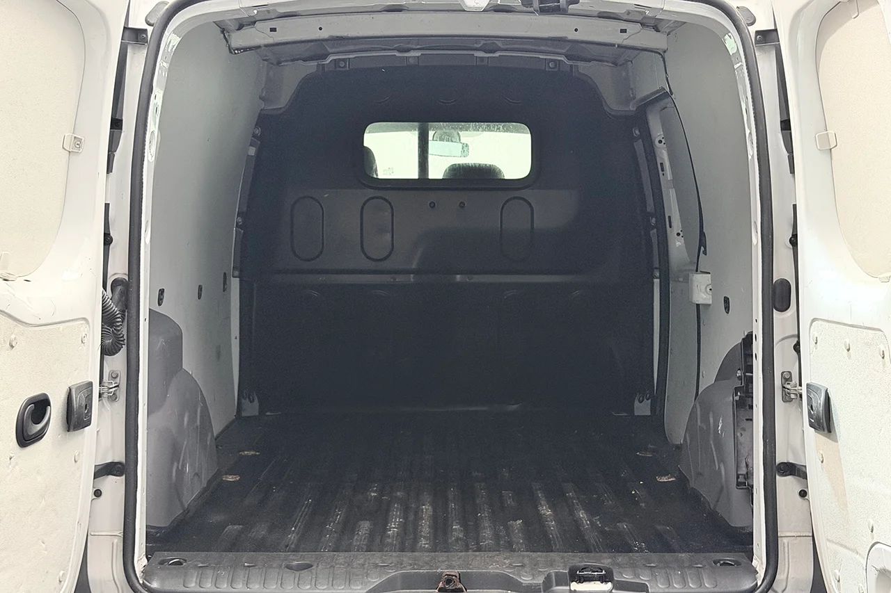 Renault Kangoo Express Maxi 1.5 dCi Aut Drag 3sits Värmare Kamera Navi MOMS – bild 12 av 31