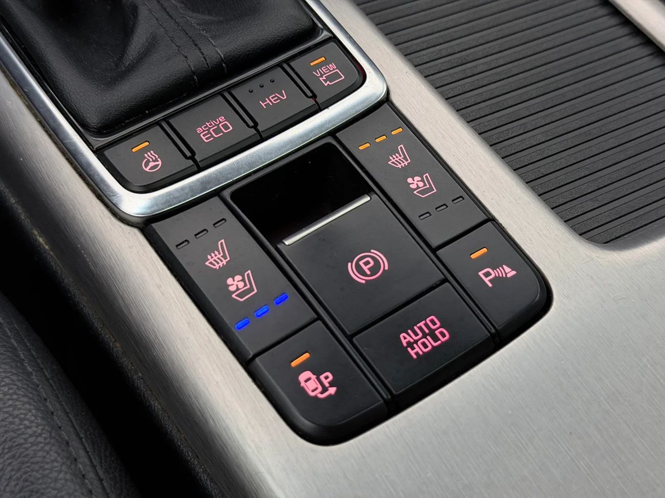 Kia Optima SW Plug-in Advance Plus Pano Läder 360° Navi H/K Keyless – bild 31 av 35