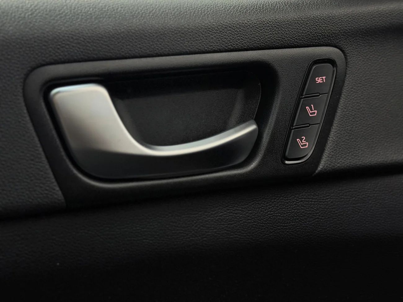 Kia Optima SW Plug-in Advance Plus Pano Läder 360° Navi H/K Keyless – bild 15 av 35