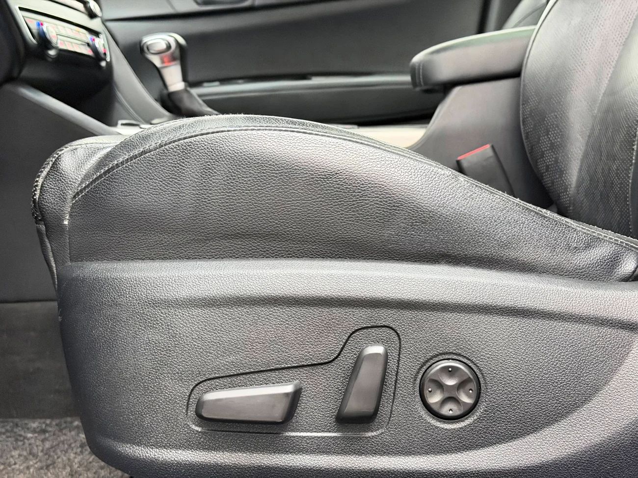 Kia Optima SW Plug-in Advance Plus Pano Läder 360° Navi H/K Keyless – bild 14 av 35