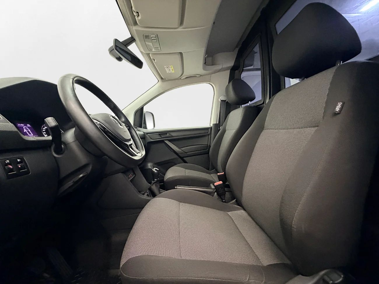 Volkswagen Caddy Skåp 1.4 TGI CNG Drag P-Sens F-Hållare MOMS 110hk – bild 13 av 24