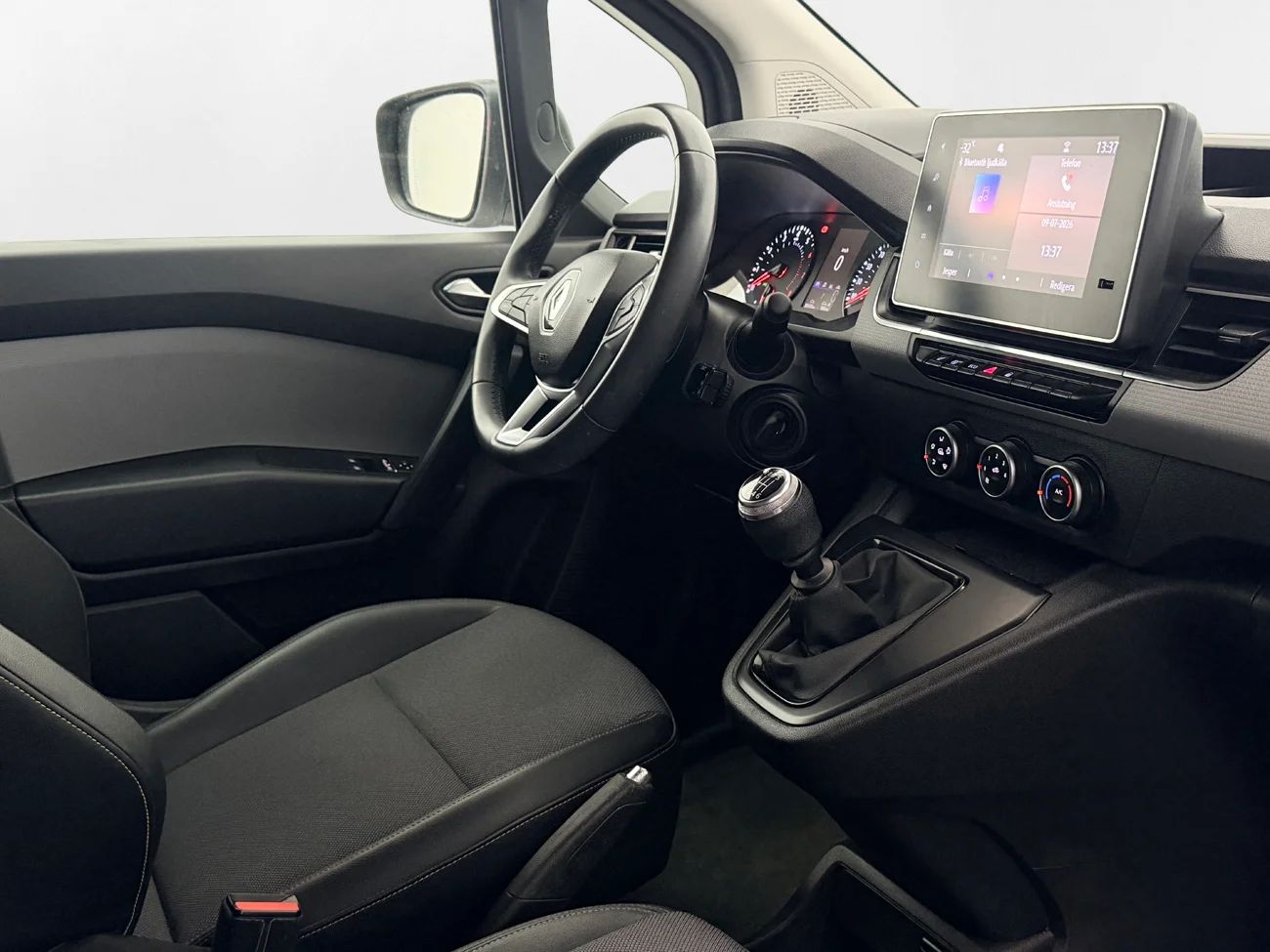 Renault Kangoo 1.3 TCe NORDIC Drag Kamera PDC 3-sits Delskinn MOMS 130hk – bild 14 av 26