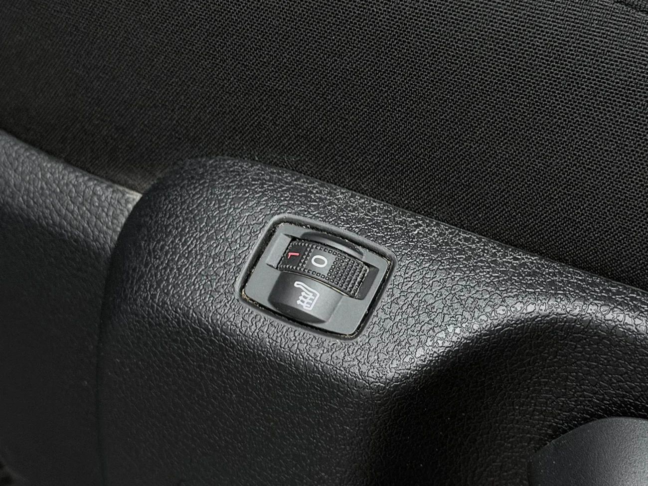 Fiat E-Scudo 75 kWh L3 Lång 3-sits Pekskärm Farthållare MOMS – bild 15 av 26