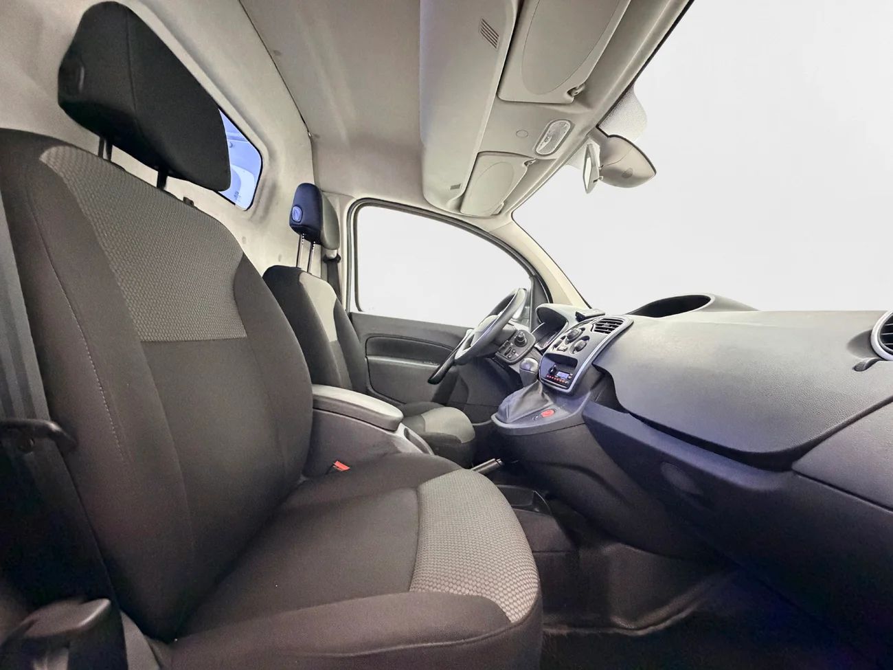 Renault Kangoo ZE 33 kWh Köpt batteri Värmare P-Sens MOMS – bild 18 av 24