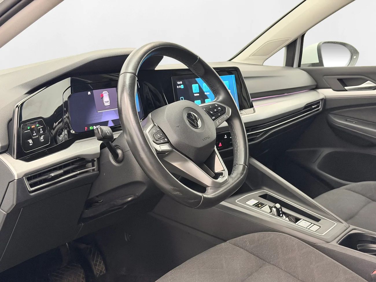 Volkswagen Golf SC 2.0 TDI Aut Drag Kamera Cockpit Värmare MOMS – bild 12 av 34