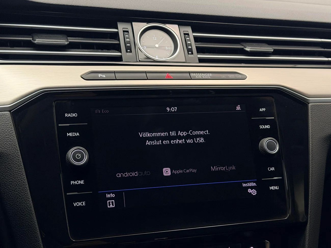 Volkswagen Passat Alltrack 2.0 4M Executive Drag Cockpit Läder Kamera Värmare – bild 22 av 35