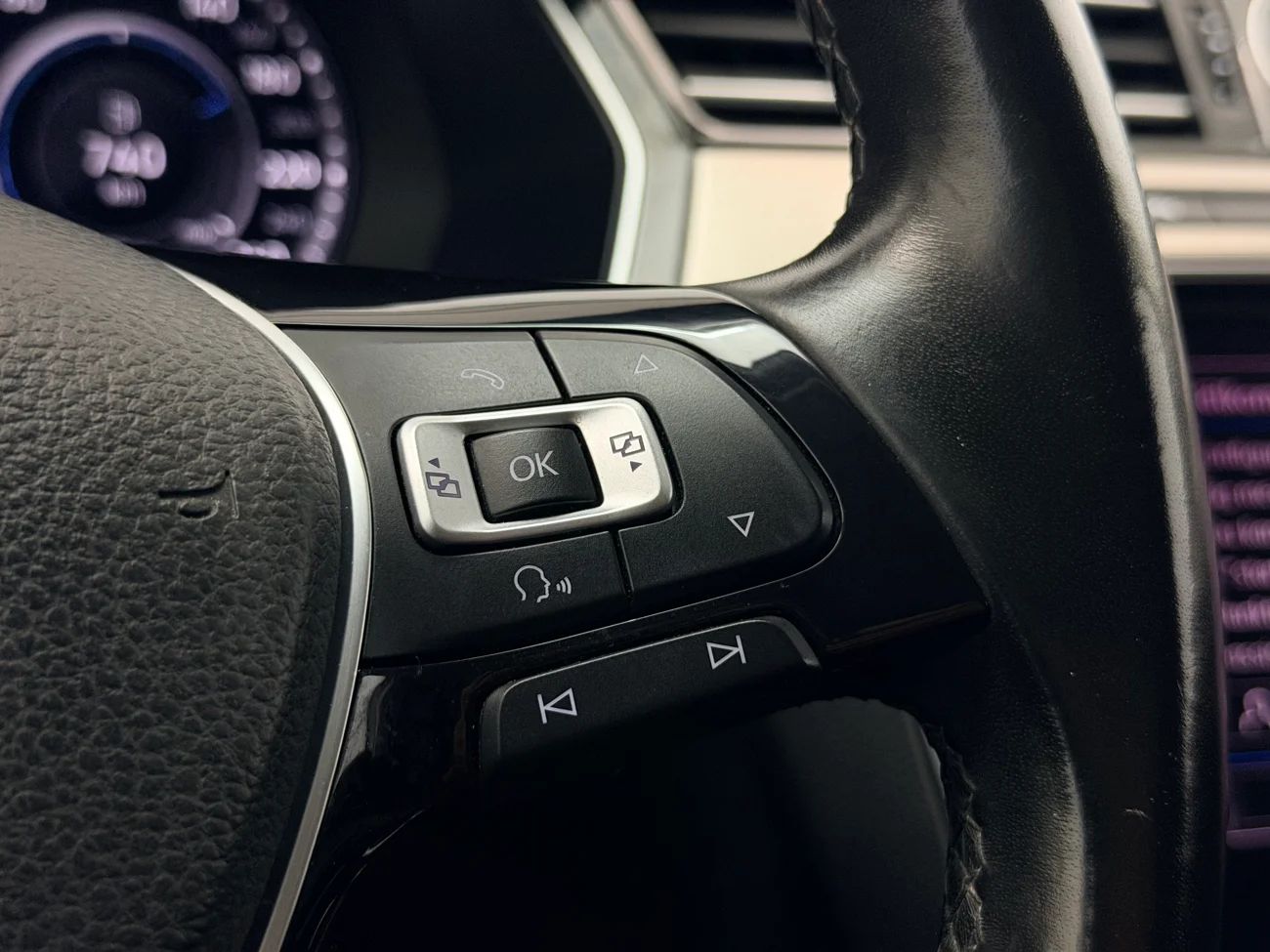 Volkswagen Passat Alltrack 2.0 4M Executive Drag Cockpit Läder Kamera Värmare – bild 19 av 35