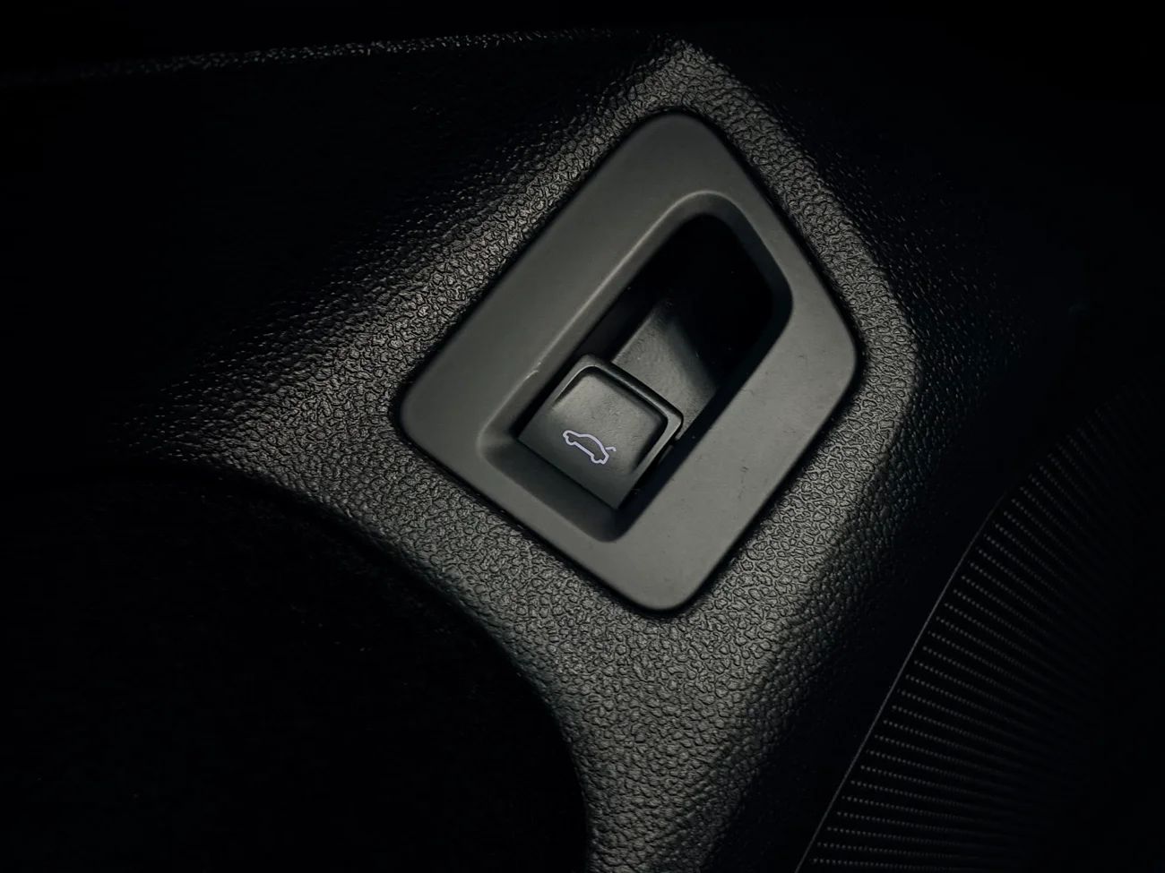 Volkswagen Passat Alltrack 2.0 4M Executive Drag Cockpit Läder Kamera Värmare – bild 32 av 35