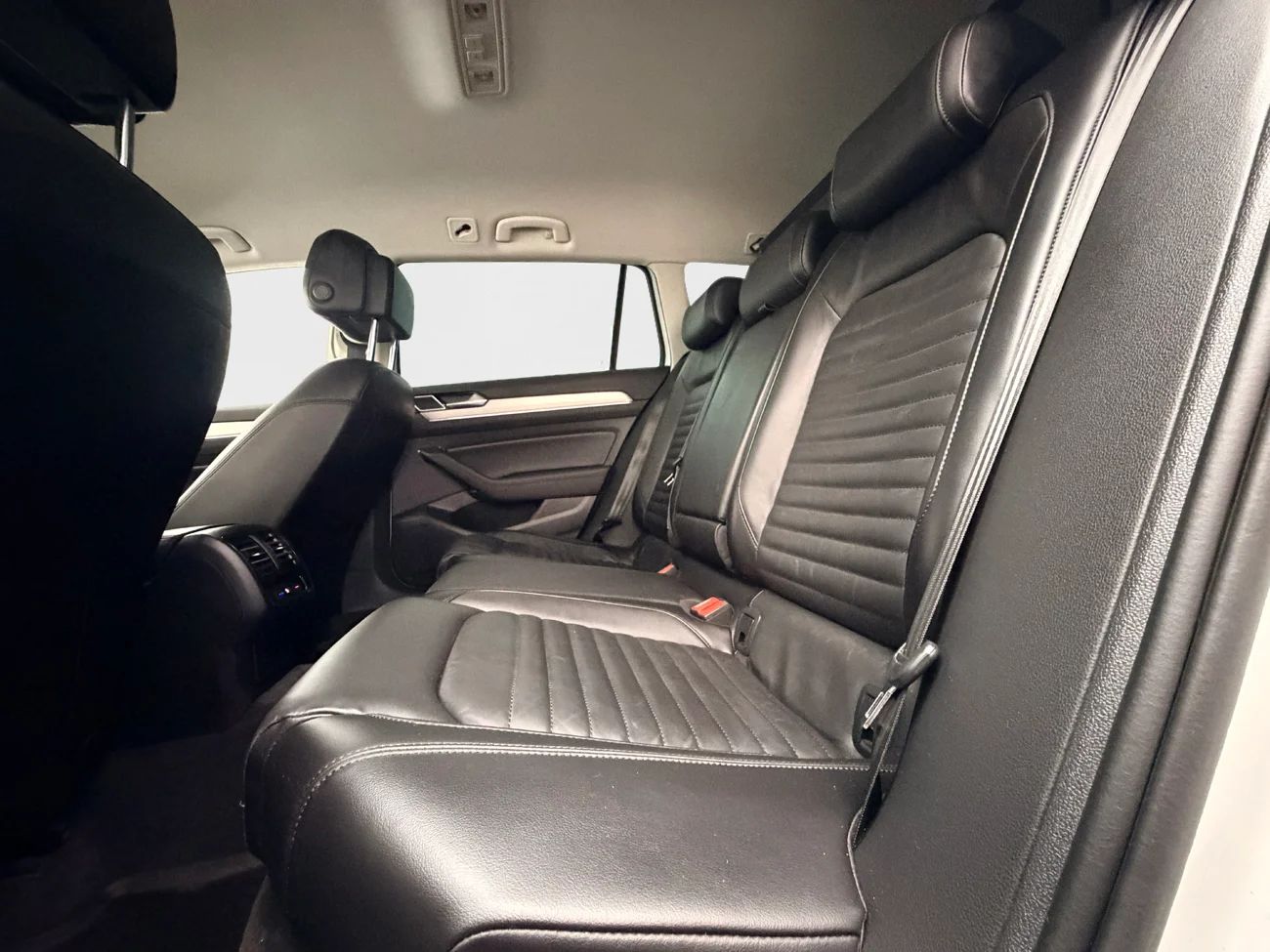 Volkswagen Passat Alltrack 2.0 4M Executive Drag Cockpit Läder Kamera Värmare – bild 13 av 35