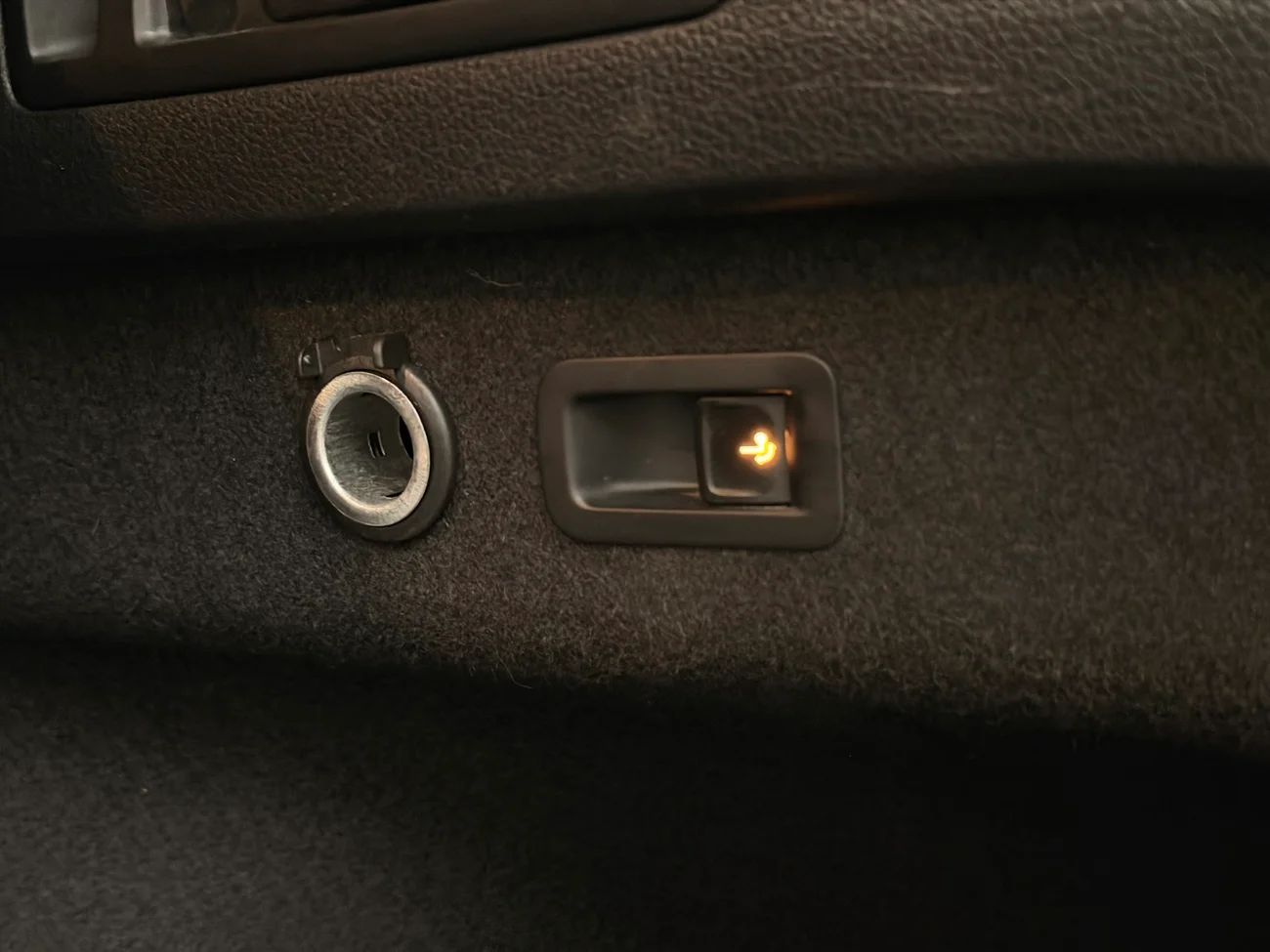 Volkswagen Passat Alltrack 2.0 4M Executive Drag Cockpit Läder Kamera Värmare – bild 35 av 35