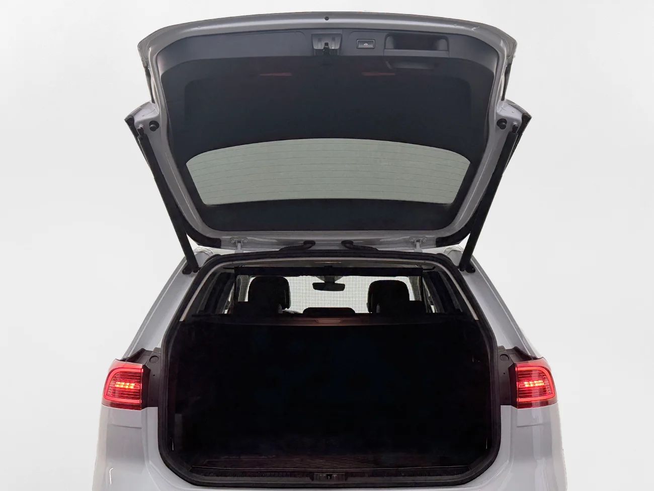 Volkswagen Passat Alltrack 2.0 4M Executive Drag Cockpit Läder Kamera Värmare – bild 33 av 35