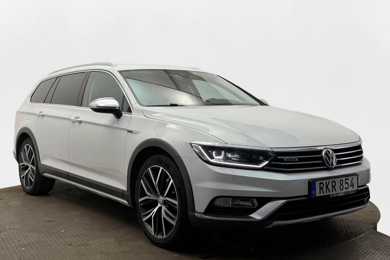 Volkswagen Passat Alltrack 2.0 4M Executive Drag Cockpit Läder Kamera Värmare – bild 3 av 35
