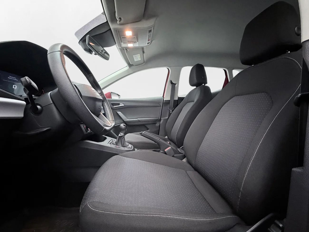 SEAT Ibiza 1.0 TGI CNG Vision+ Kamera P-Sens Cockpit MOMS – bild 11 av 24