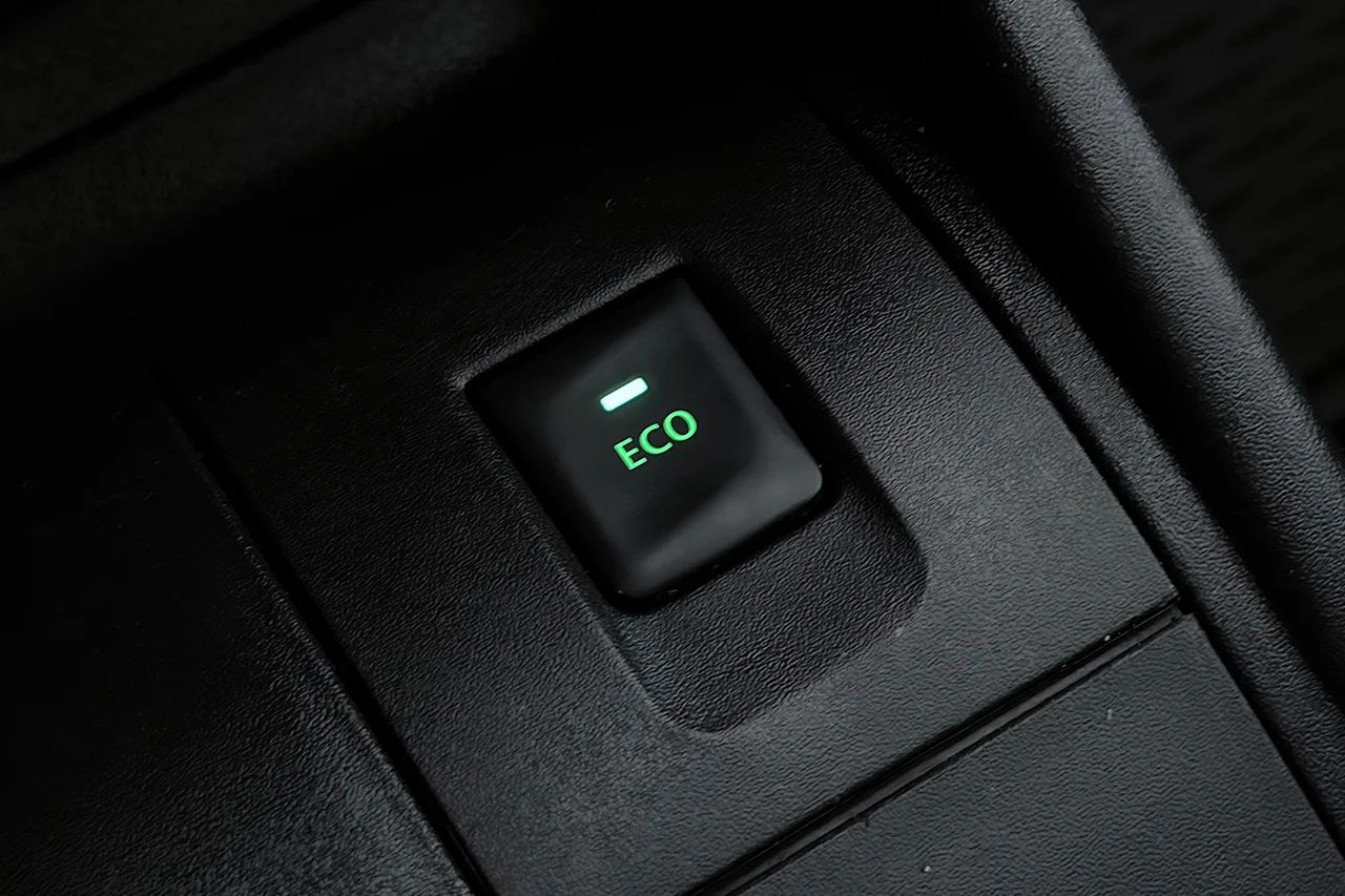 Renault Kangoo ZE 33 kWh Köpt batteri Värmare 60hk – bild 21 av 22