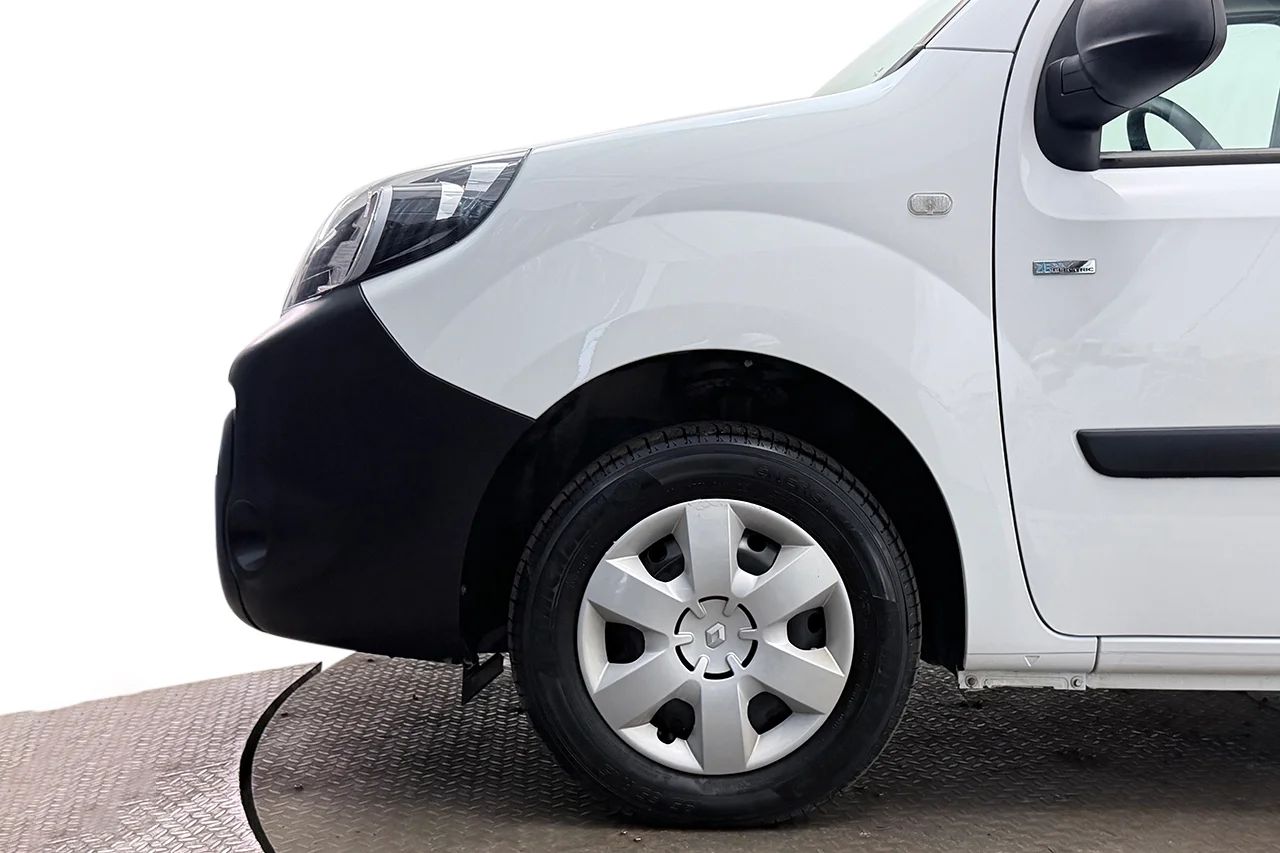 Renault Kangoo ZE 33 kWh Köpt batteri Värmare 60hk – bild 11 av 22