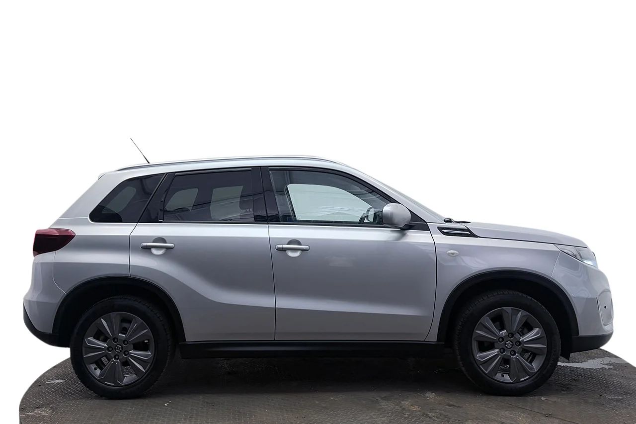 Suzuki Vitara Hybrid CNG AllGrip Select Kamera P-Sens Värmare 126hk – bild 4 av 28