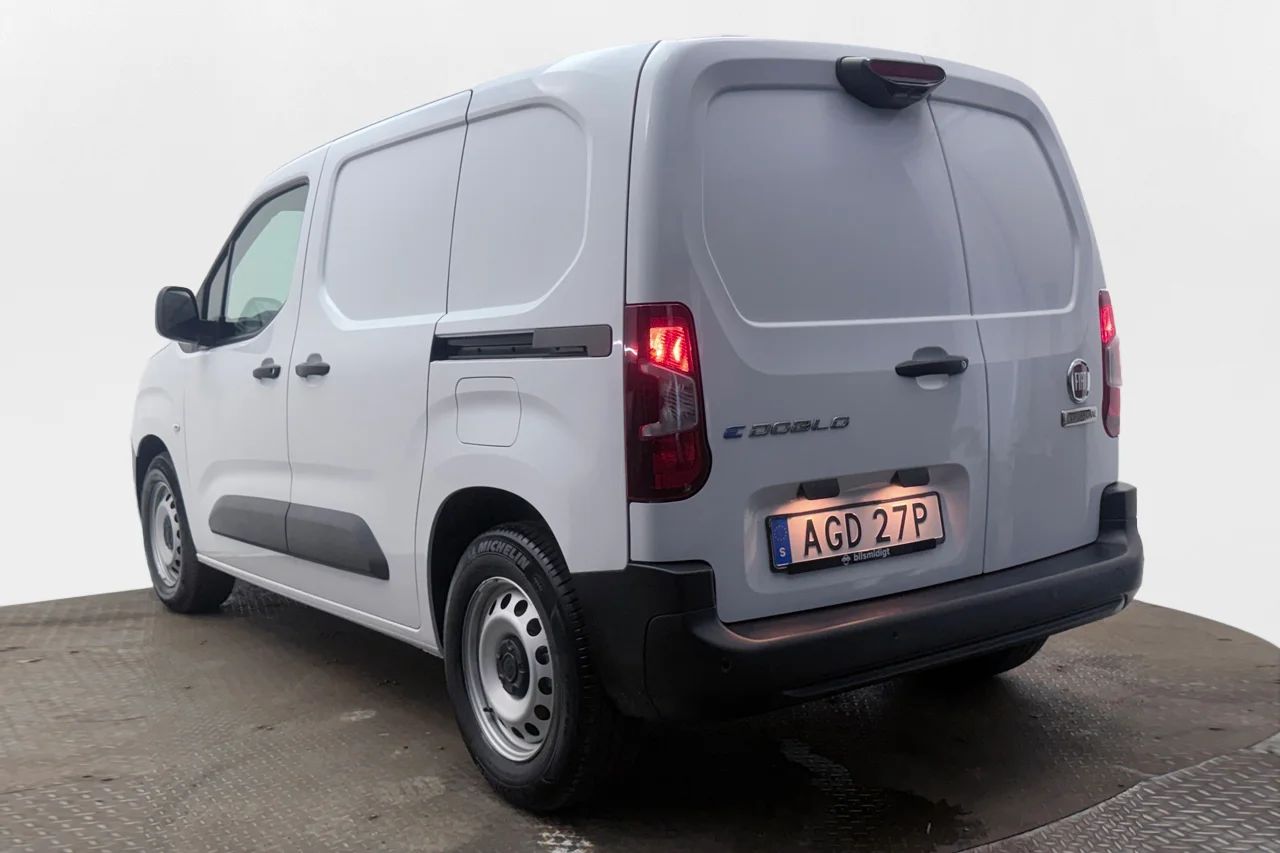 Fiat Doblò E Skåp L1 Plus 2xSidodörr CCS Navi Kamera ENDAST 5 MIL – bild 8 av 28
