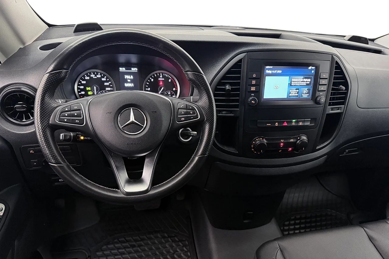 Mercedez-Benz Vito 116 CDI 2.8t L3 Extra Lång Drag Inredd Navigation Kamera Läder 3-sits – bild 17 av 27
