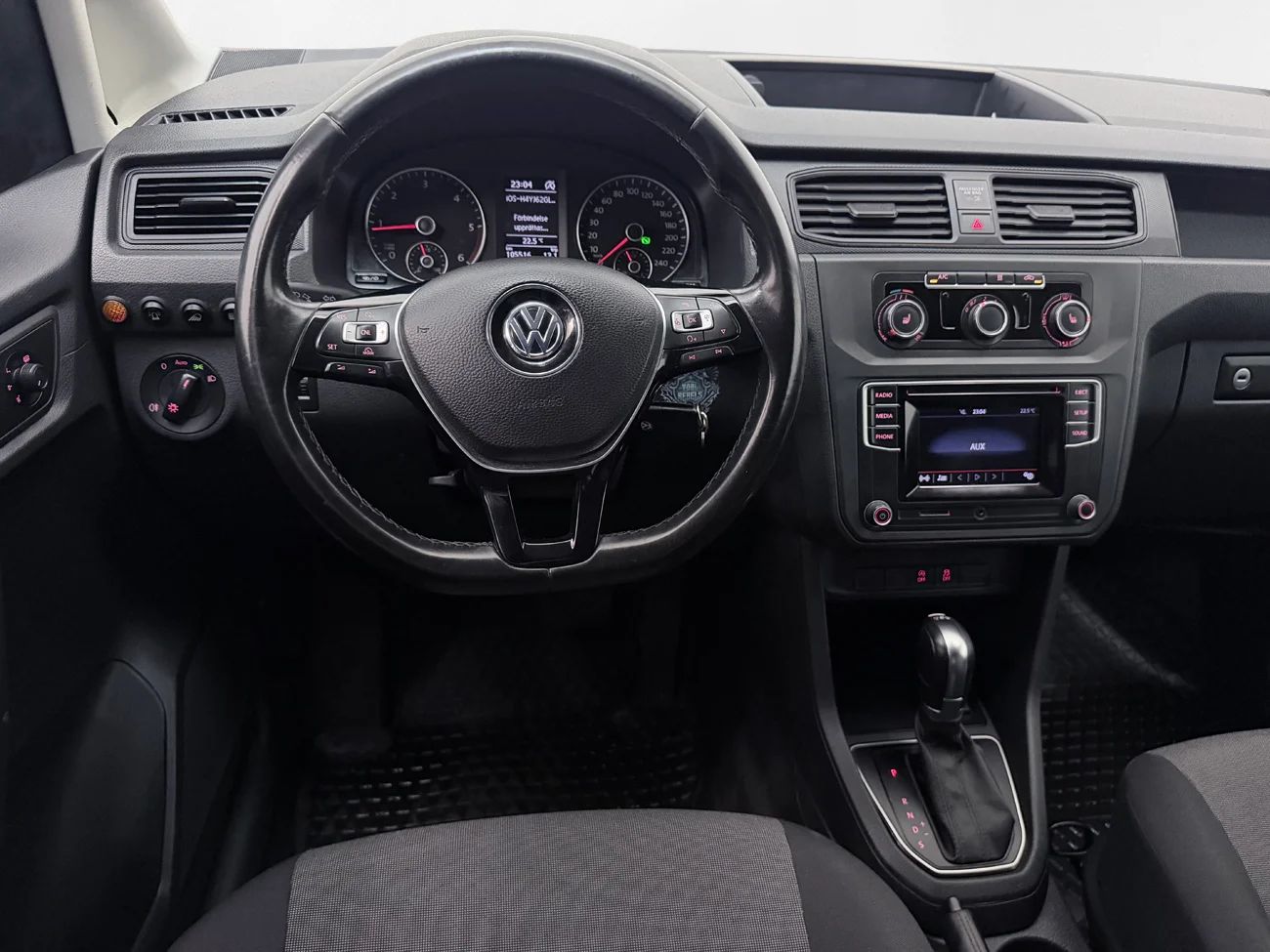 Volkswagen Caddy Skåp 2.0 TDI 4M Aut Drag P-Sens LED-ramp MOMS 150hk – bild 17 av 25