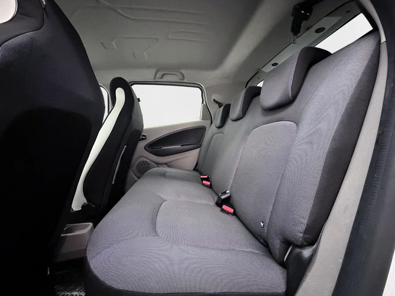 Renault Zoe R240 22 kWh Batterihyra Navi Kamera Värmare 88hk – bild 13 av 27