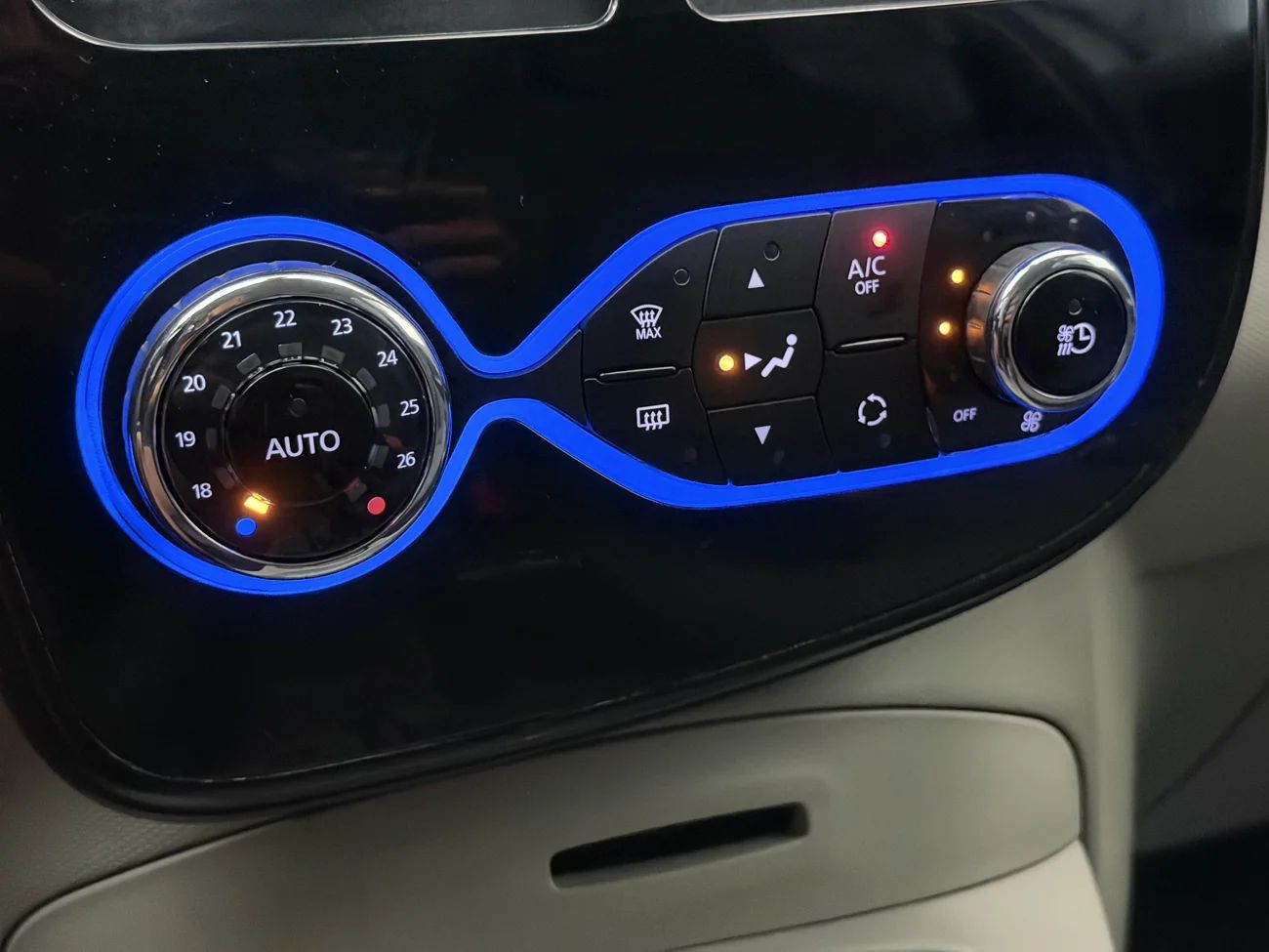Renault Zoe R240 22 kWh Batterihyra Navi Kamera Värmare 88hk – bild 24 av 27