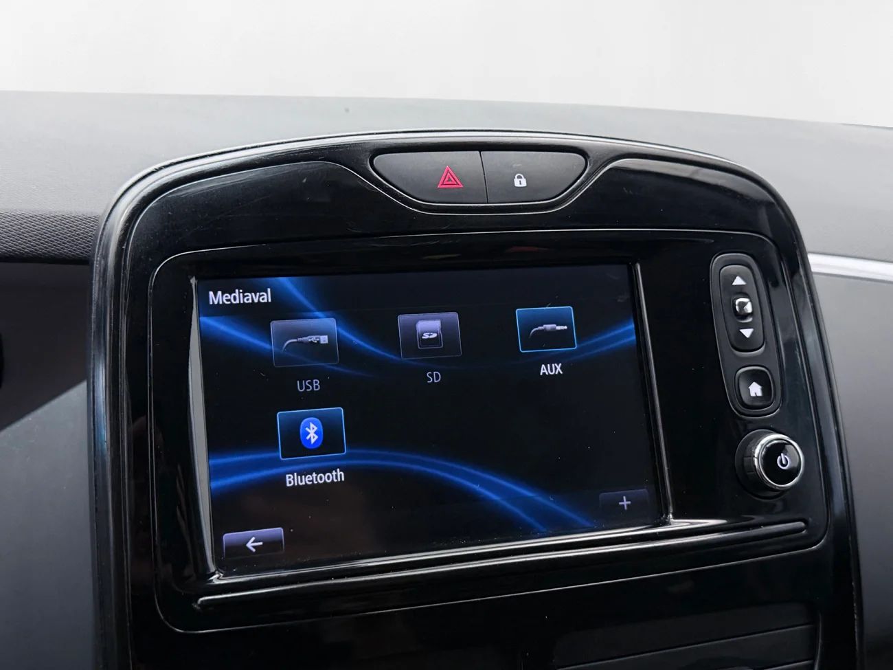 Renault Zoe R240 22 kWh Batterihyra Navi Kamera Värmare 88hk – bild 23 av 27