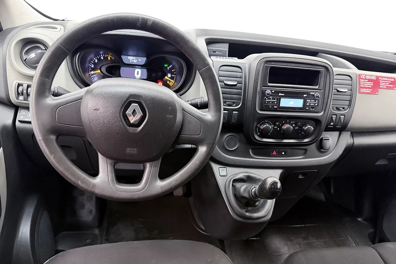 Renault Trafic 2.9t Drag Värmare Inredd 3-sits MOMS – bild 15 av 20
