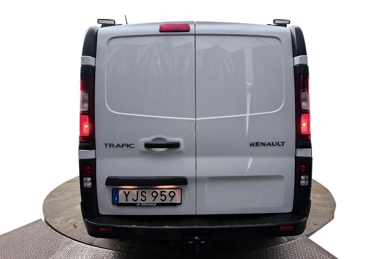 Renault Trafic 2.9t Drag Värmare Inredd 3-sits MOMS – bild 6 av 20