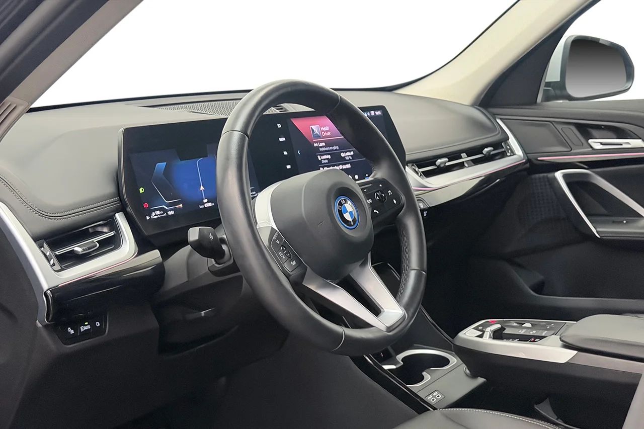BMW x1 xDrive25e xLine Premium Drag Navi Kamera P-Klimat – bild 13 av 37