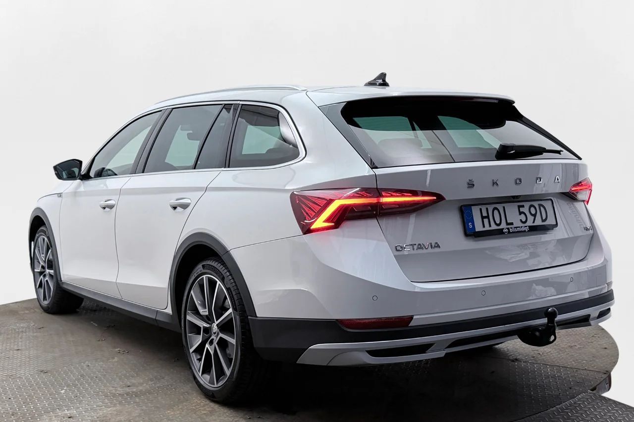 Skoda Octavia Scout 2.0 TDI 4x4 Drag Cockpit Kamera Värmare LED-ramp MOMS 200hk – bild 8 av 33