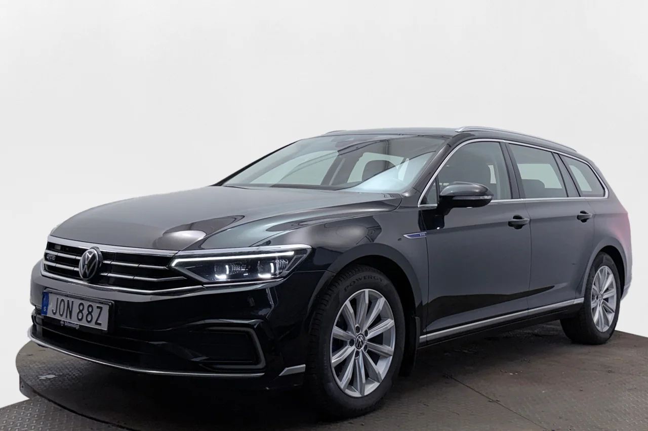 Volkswagen Passat SC GTE Executive Business Drag Alcantara Navi Kamera IQ.Light